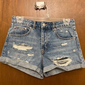 Forever 21 Distressed Jean Shorts - Size 26